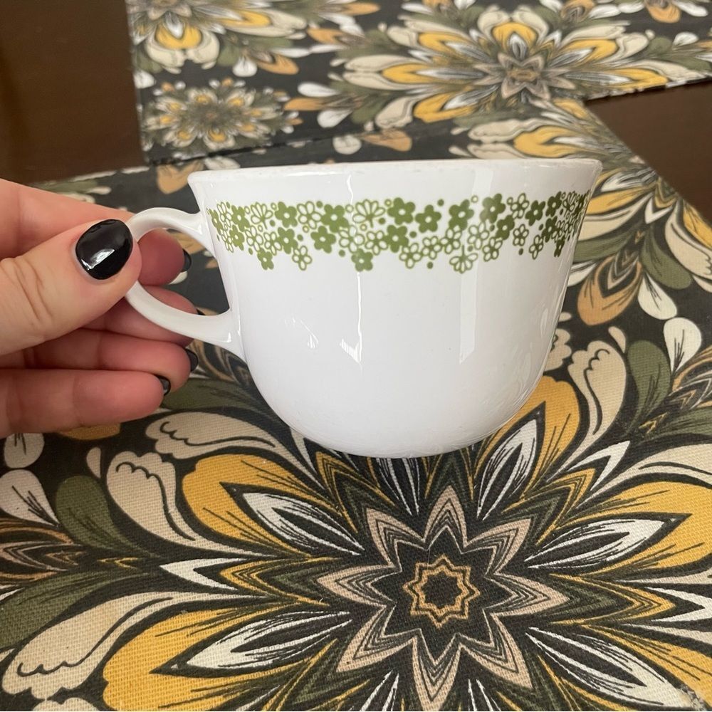 Vintage Corelle by Corning Spring Blossom Crazy Daisy Cup and Saucer Set - Picture 6 of 6